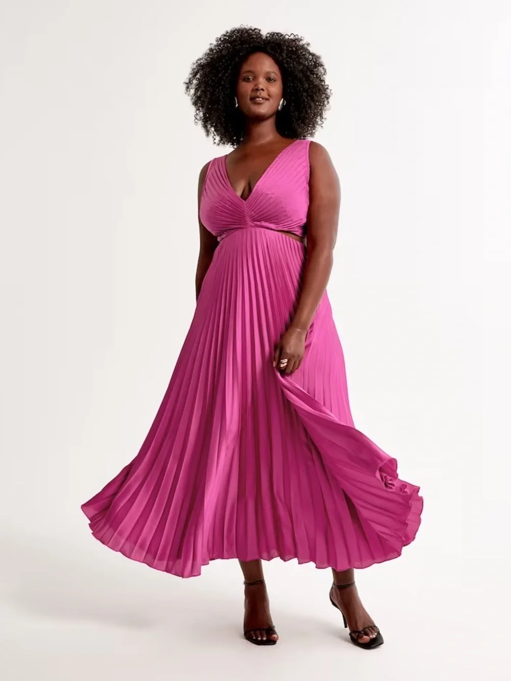 Abercrombie & Fitch Giselle Pleated Cut Out Maxi Dress